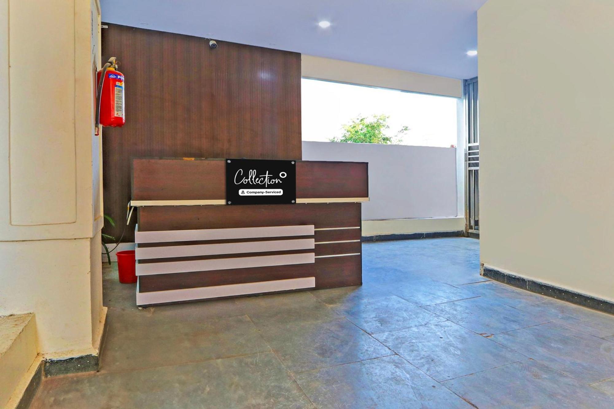 Super Collection O Gachibowli Phase 2 Near Isb Exterior foto