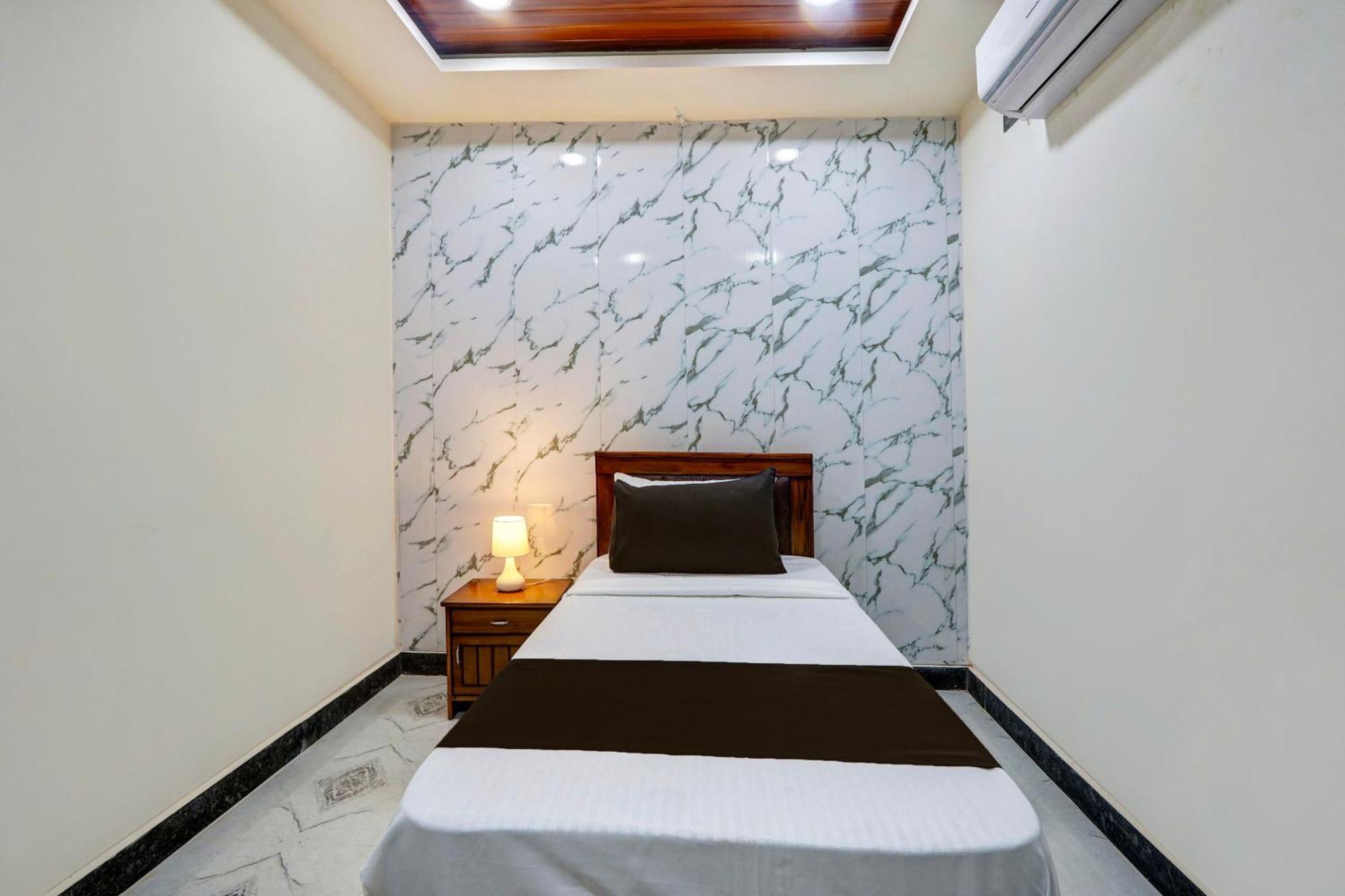 Super Collection O Gachibowli Phase 2 Near Isb Exterior foto