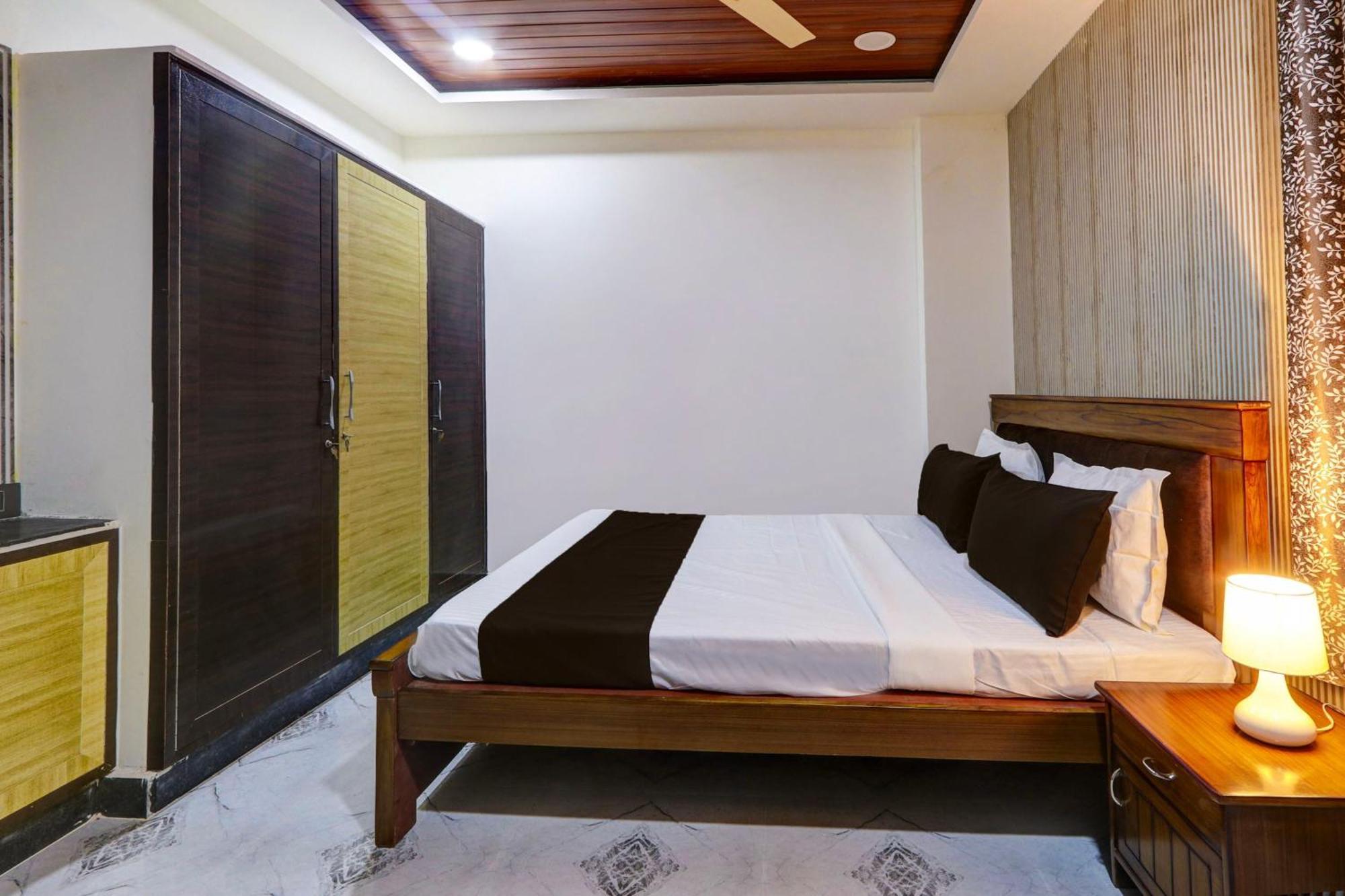 Super Collection O Gachibowli Phase 2 Near Isb Exterior foto
